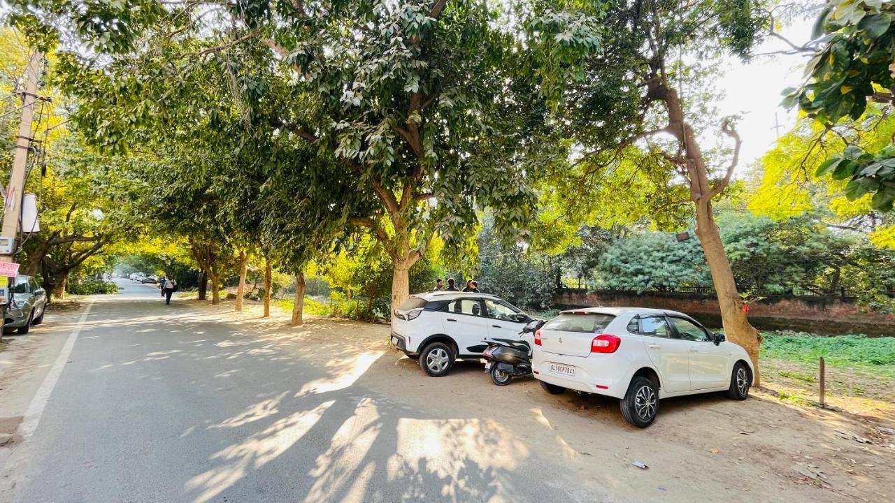 Hotel Starline Sector 28 Gurgaon Dış mekan fotoğraf