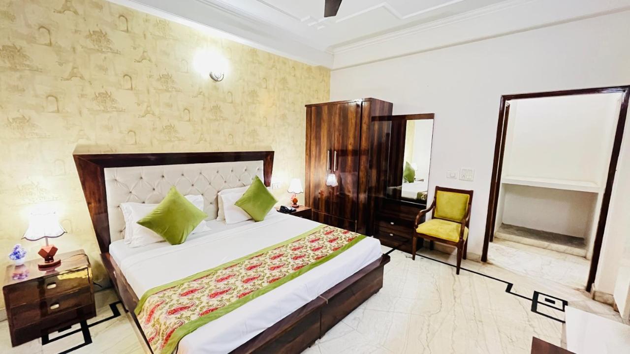 Hotel Starline Sector 28 Gurgaon Dış mekan fotoğraf